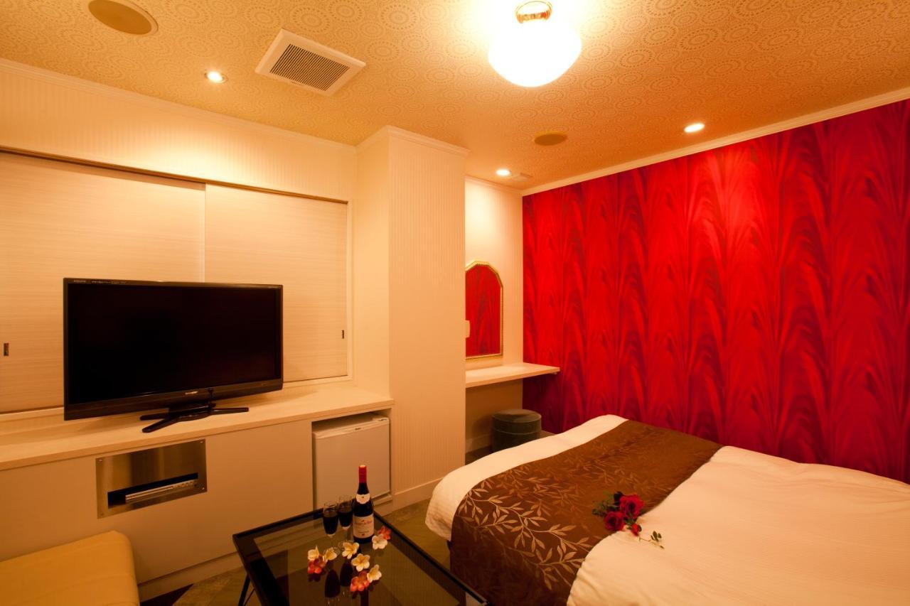 Hotel Luna (Adults Only) Tokyo Bagian luar foto